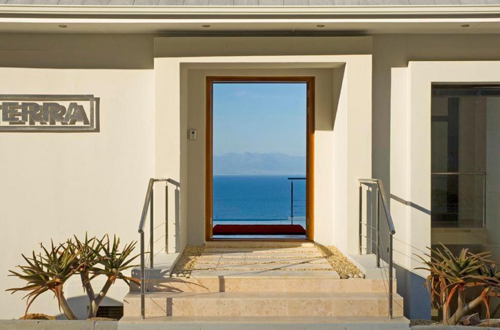 Aqua Terra Boutique Guesthouse Саймонстаун Экстерьер фото